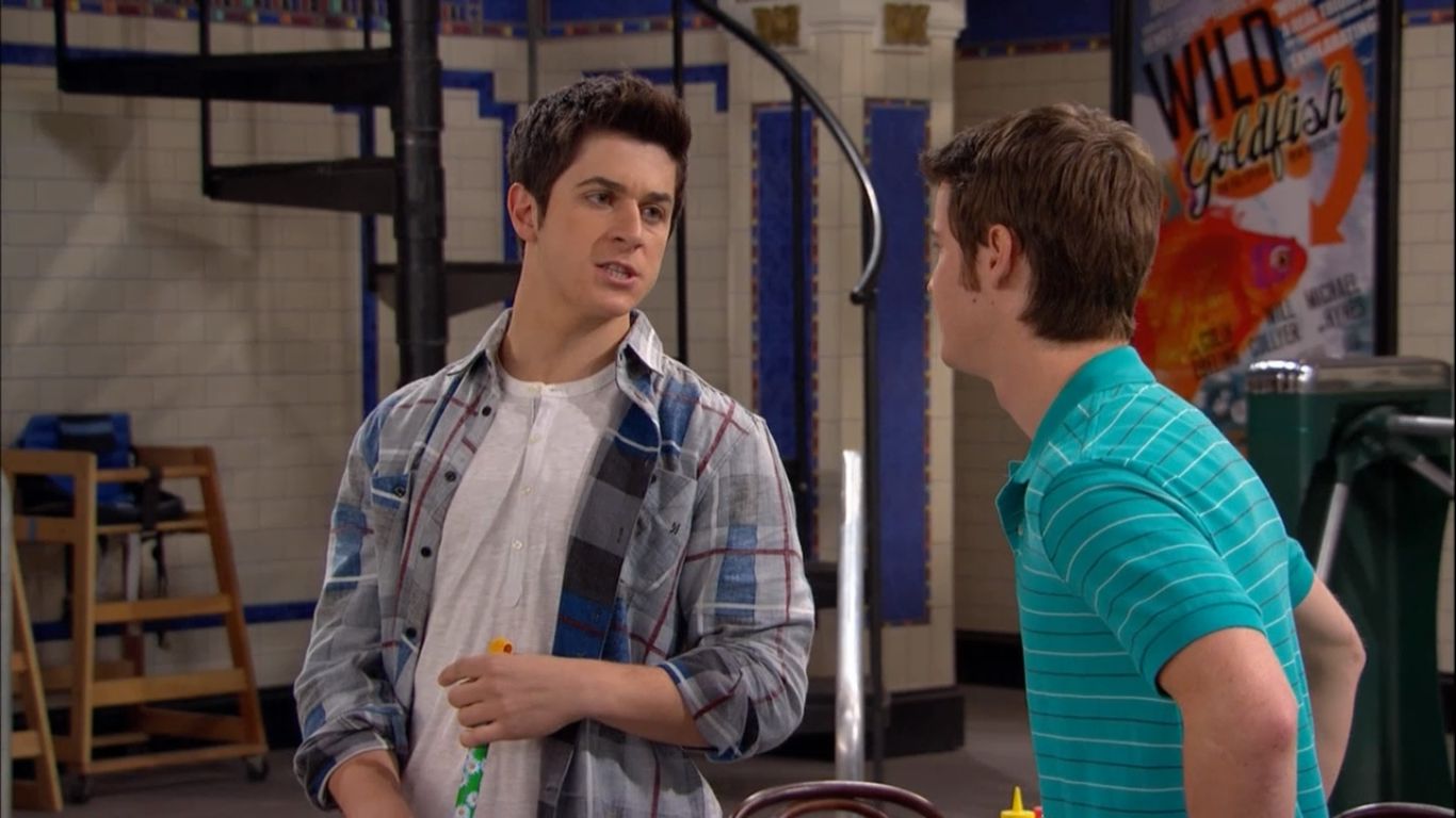 Dan Benson in Wizards of Waverly Place, episode: Zeke Finds Out