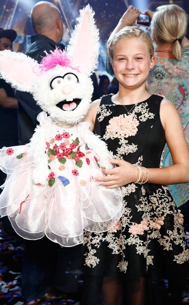 General photo of Darci Lynne Farmer