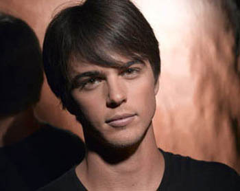 General photo of Darin Brooks