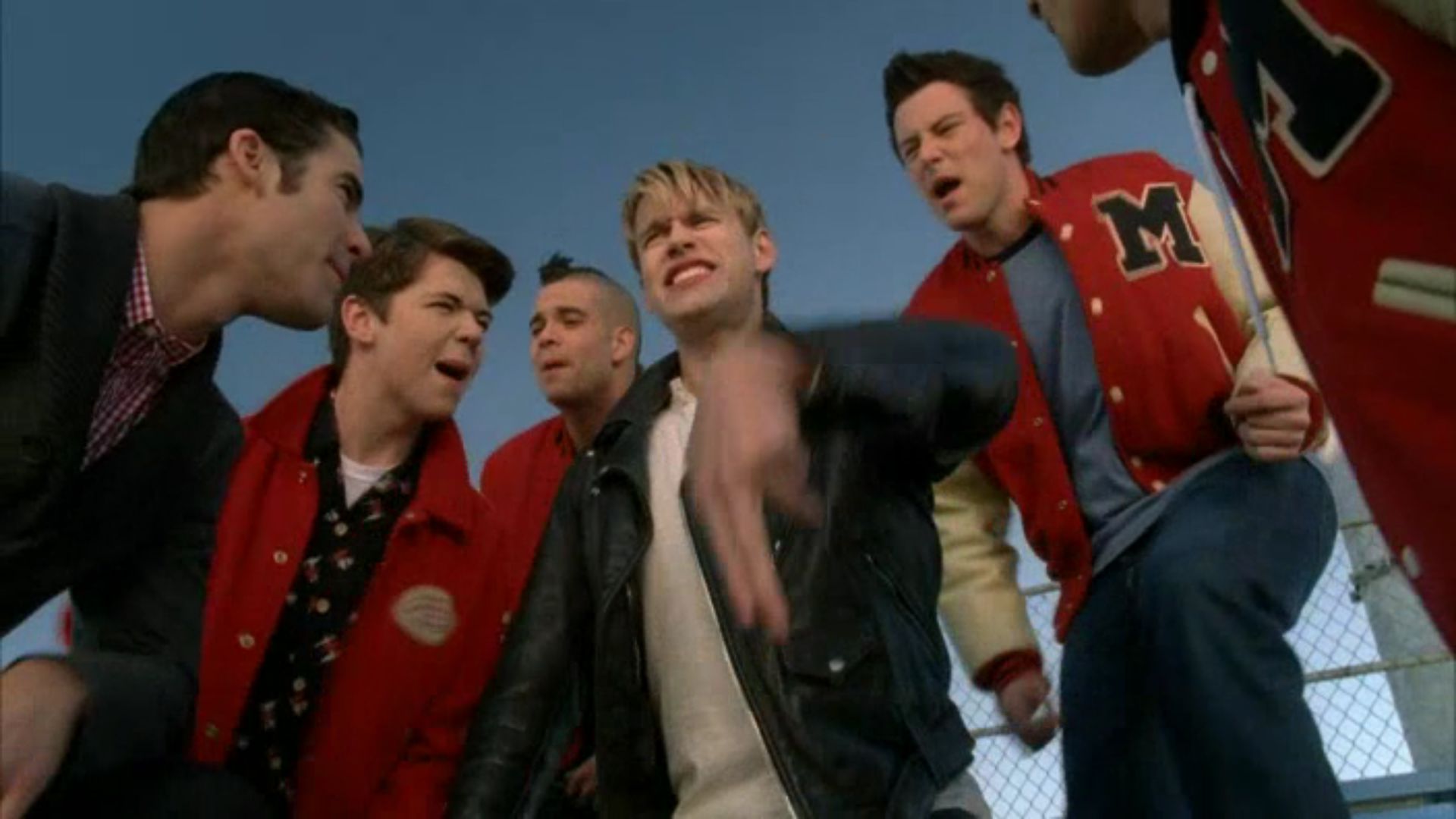 Darren Criss in Glee, episode: Yes/No