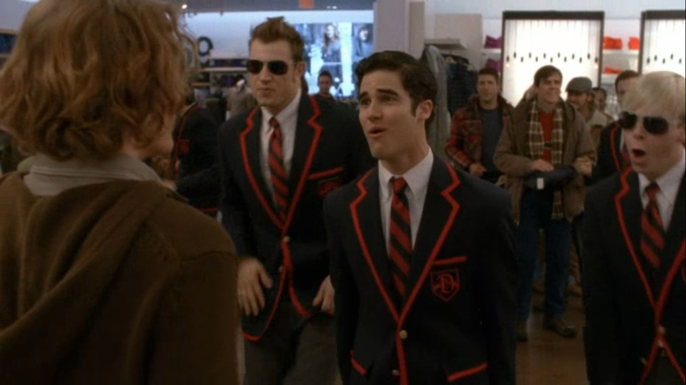 Darren Criss in Glee, episode: Silly Love Songs