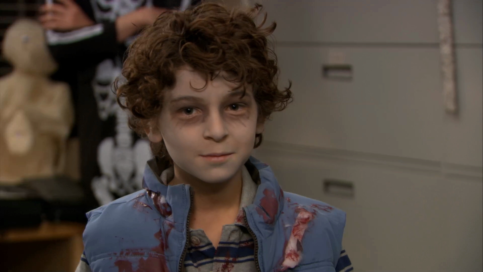 David Mazouz in The Office, episode: Spooked