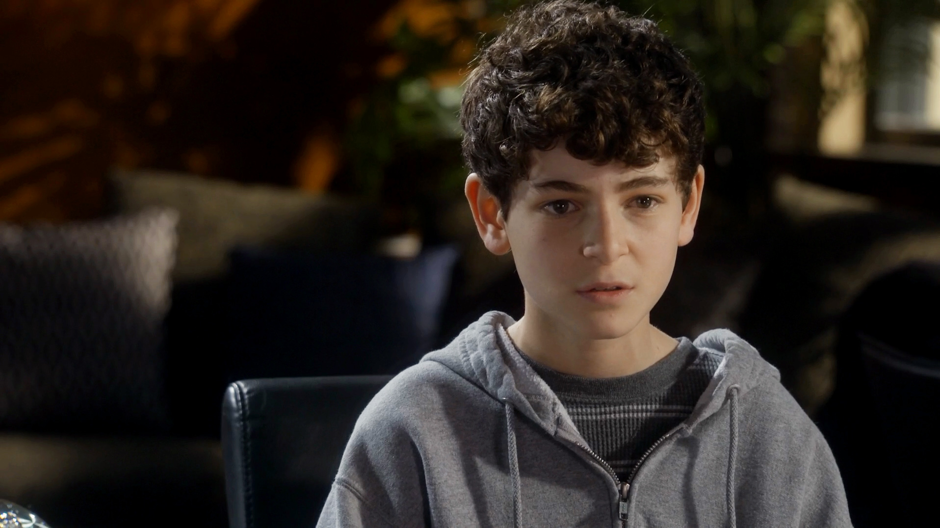 David Mazouz in Drop Dead Diva, episode: Life and Death