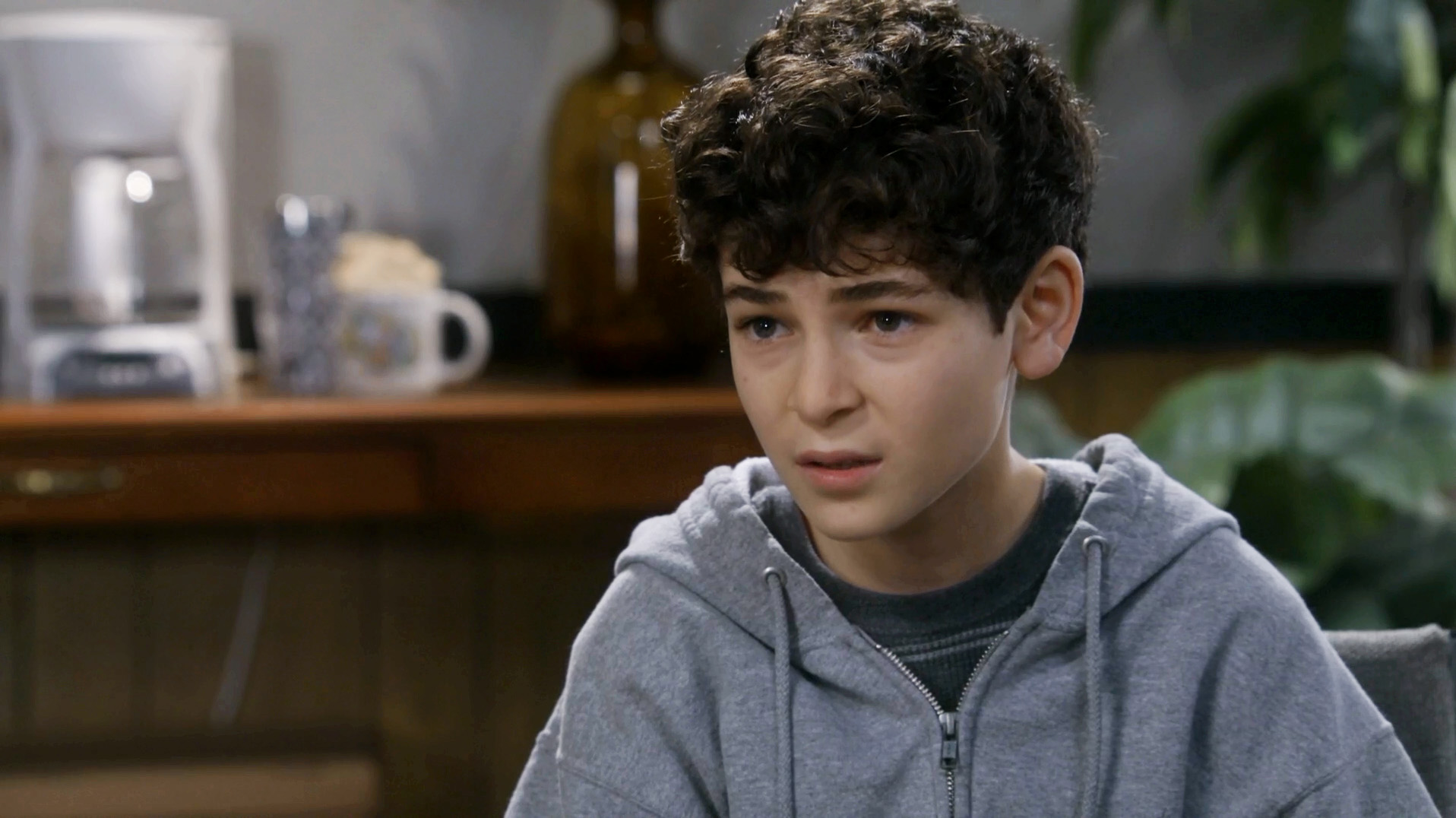 David Mazouz in Drop Dead Diva, episode: Life and Death