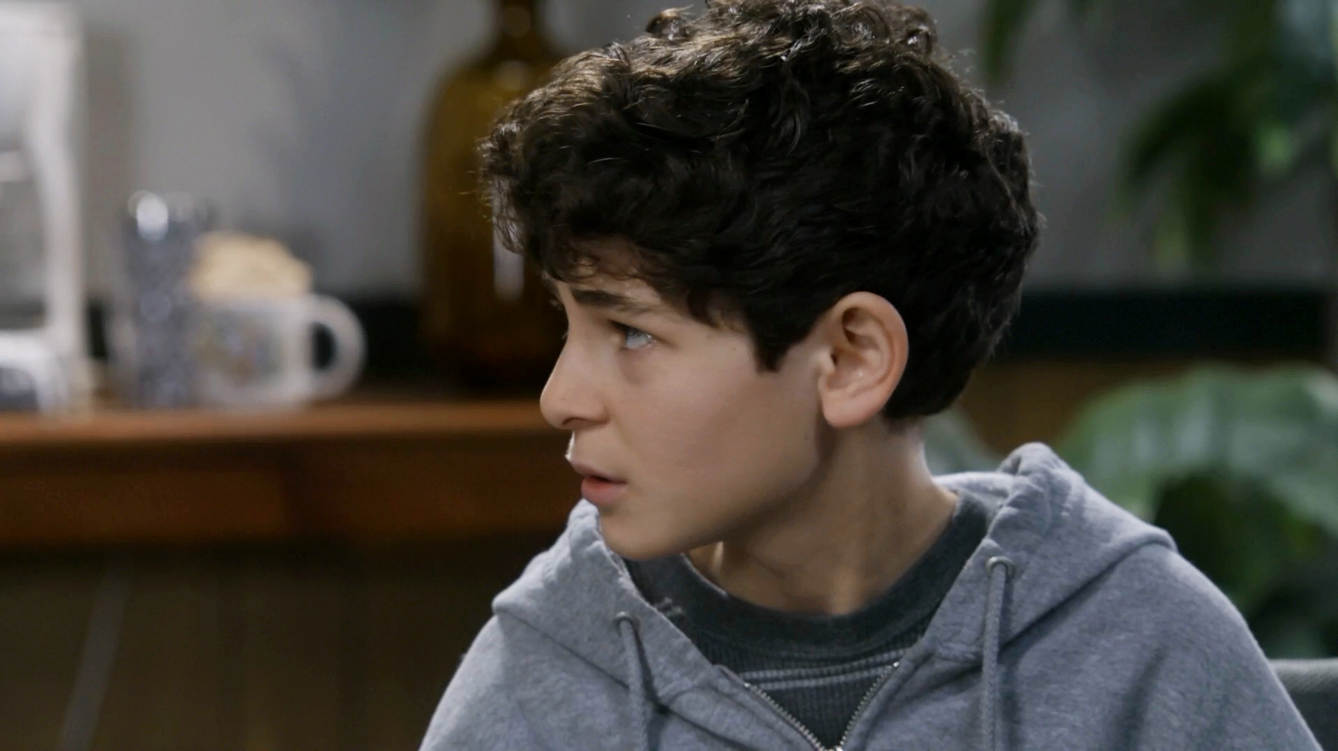 David Mazouz in Drop Dead Diva, episode: Life and Death