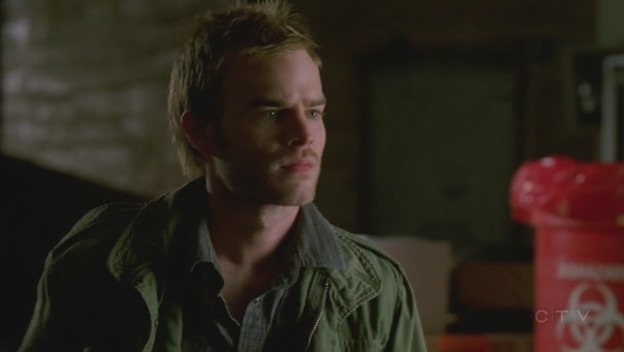 David Gallagher in Without a Trace, episode: Push Comes to Shove