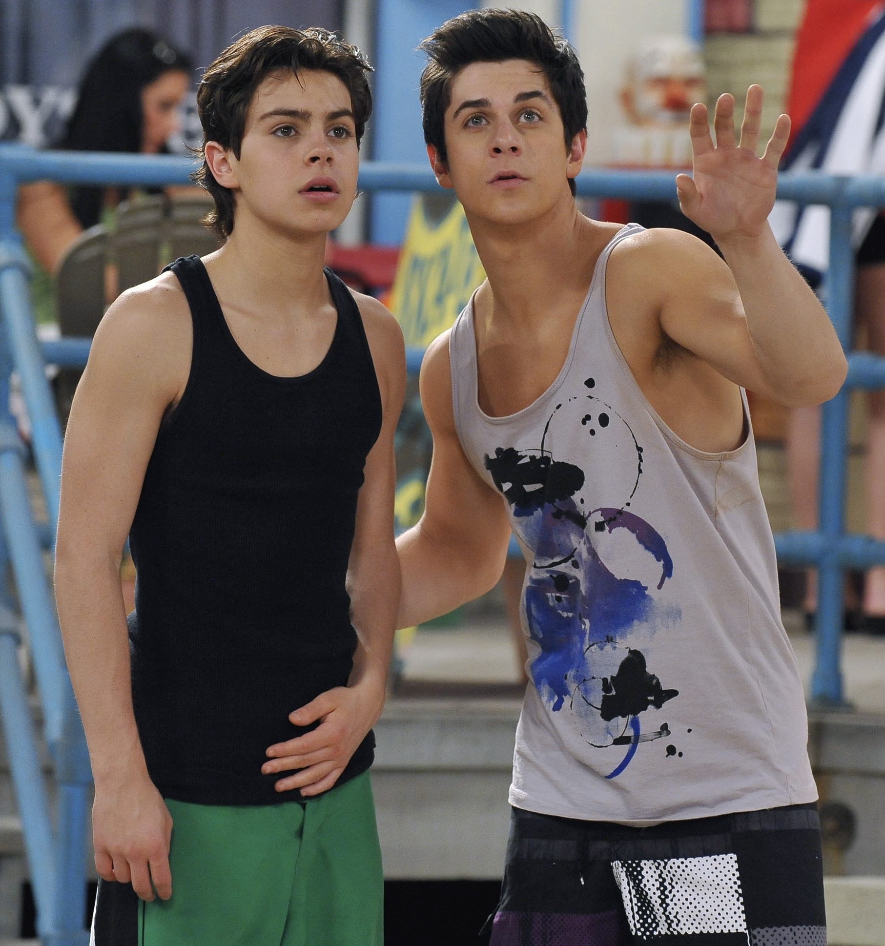 David Henrie in Wizards of Waverly Place (Season 4)