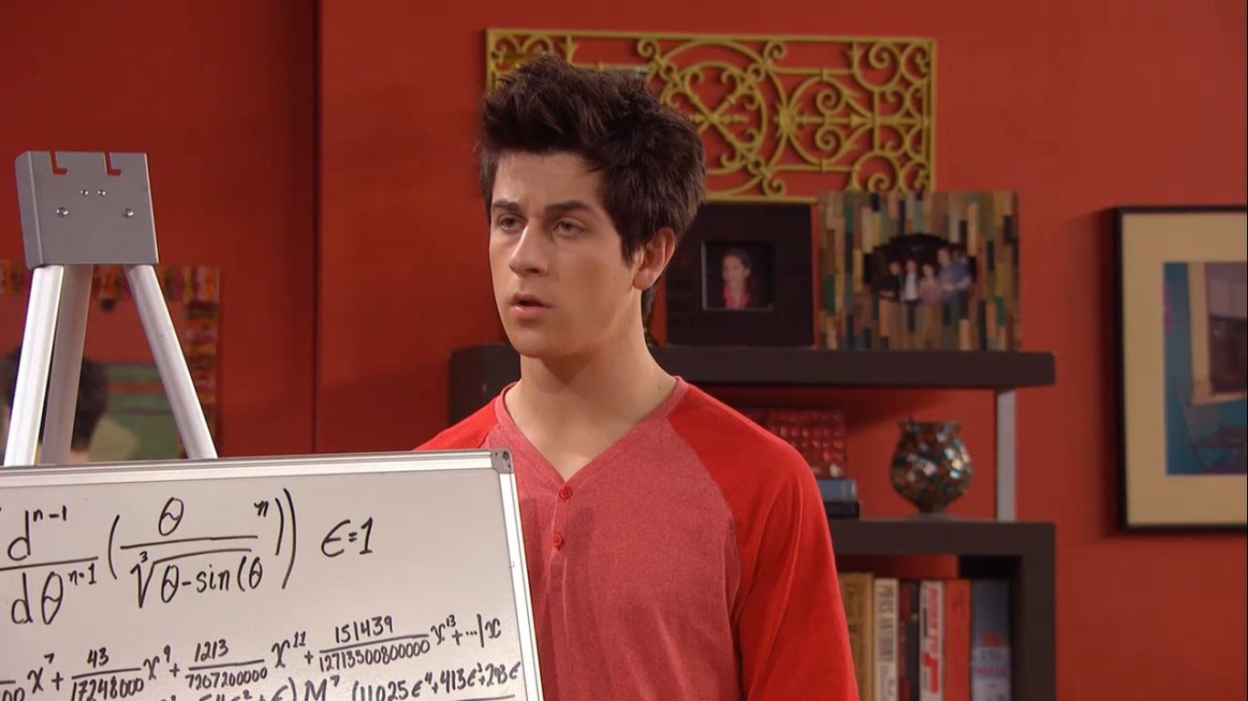 David Henrie in Wizards of Waverly Place, episode: Wizards Vs. Asteroid