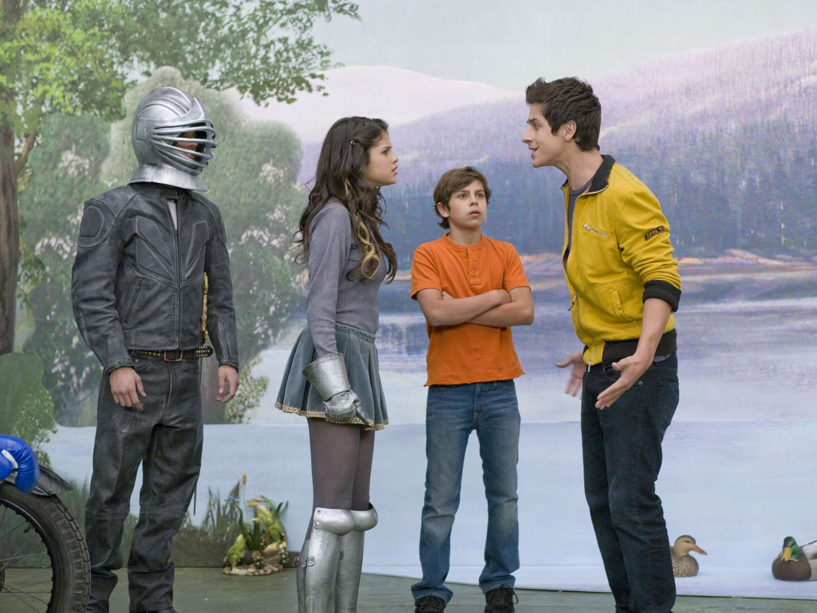 David Henrie in Wizards of Waverly Place (Season 2)