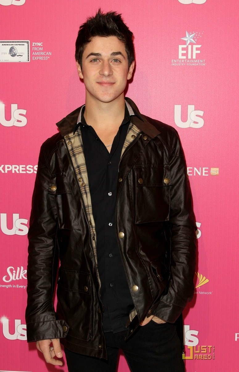 General photo of David Henrie