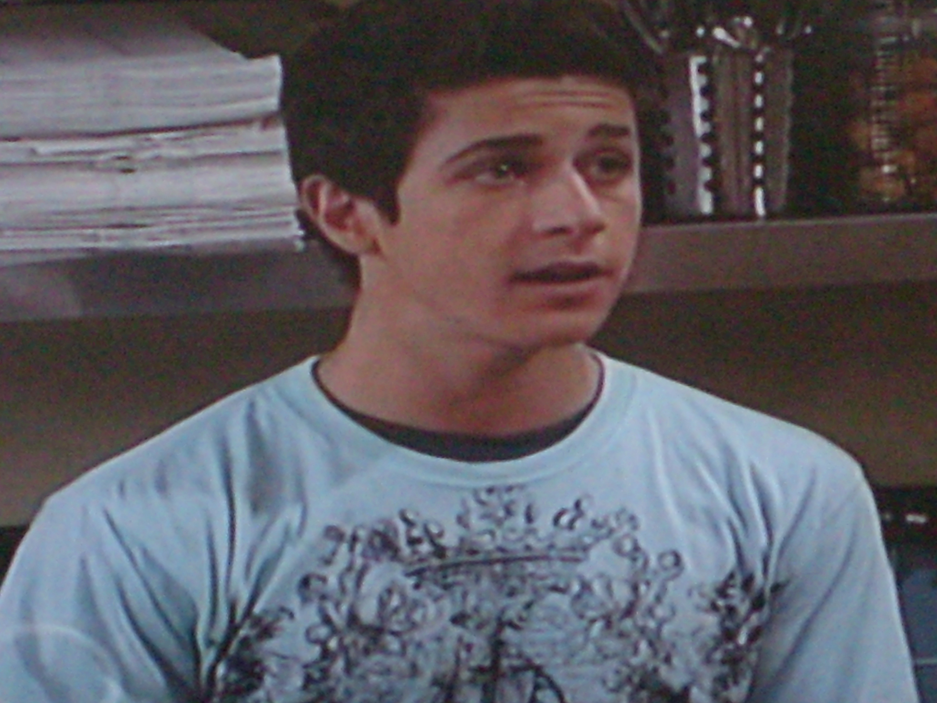 David Henrie in Wizards of Waverly Place