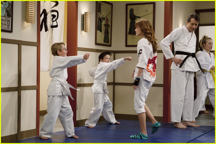 Davis Cleveland in Shake It Up