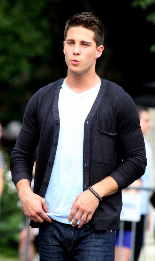 General photo of Dean Geyer