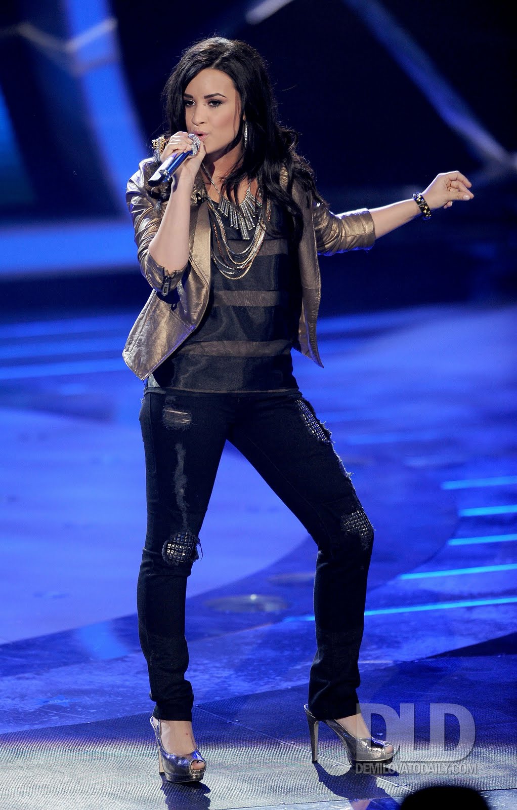 Demi Lovato in American Idol: (Season 9)