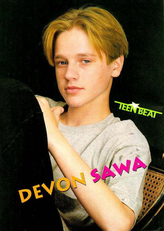 General photo of Devon Sawa