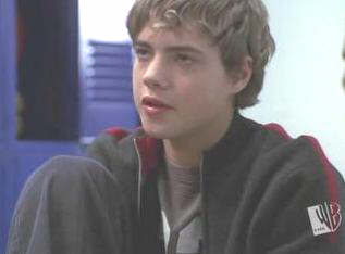 Douglas Smith in Everwood