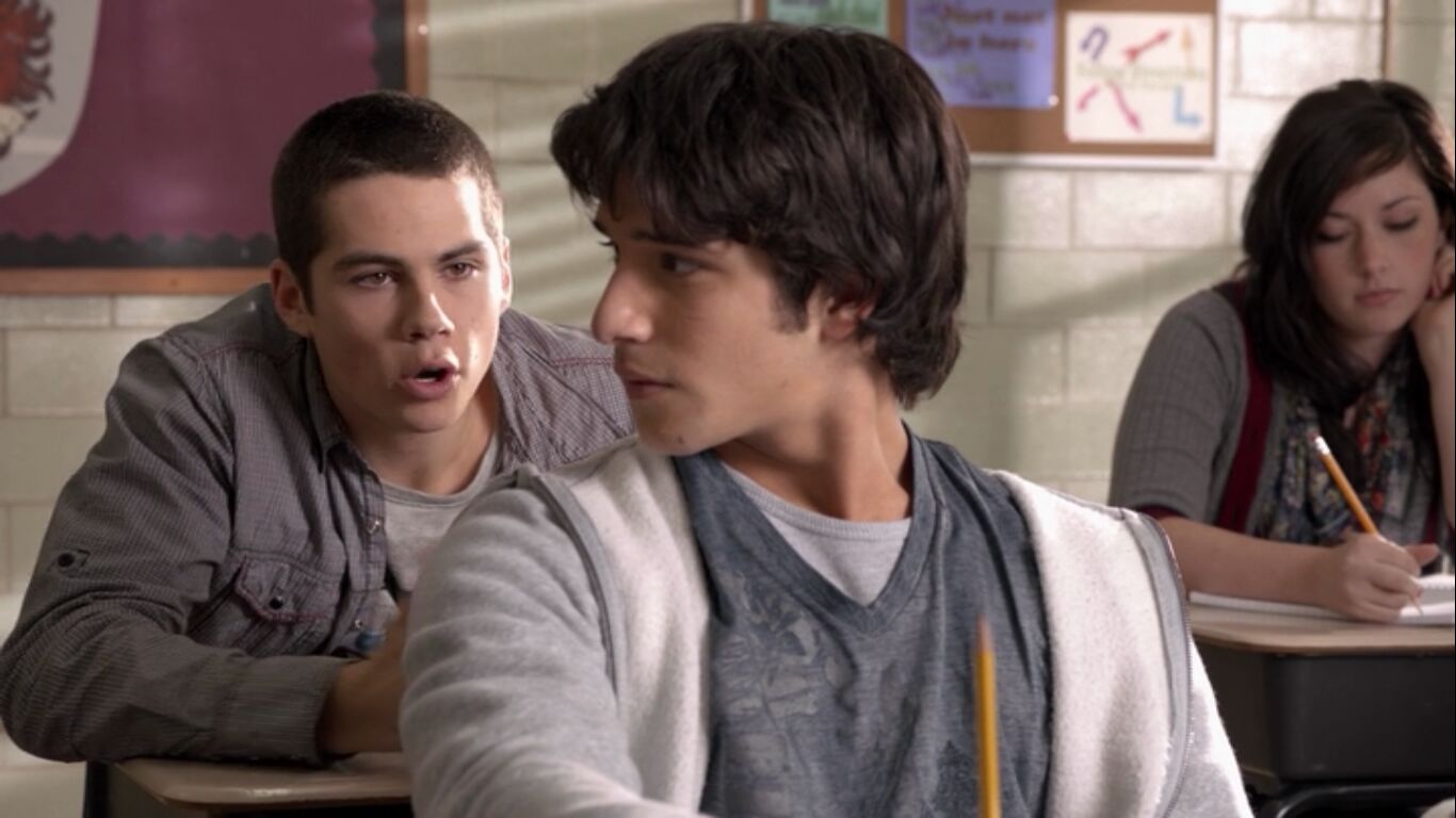 Dylan O'Brien in Teen Wolf, episode: Magic Bullet