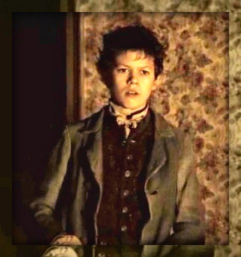 Ed Sanders in Sweeney Todd: The Demon Barber of Fleet Street