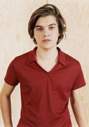 General photo of Emile Hirsch