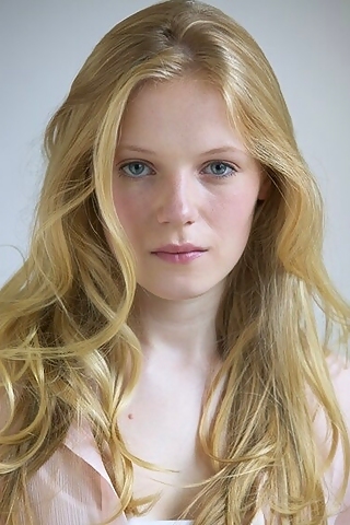 General photo of Emma Bell