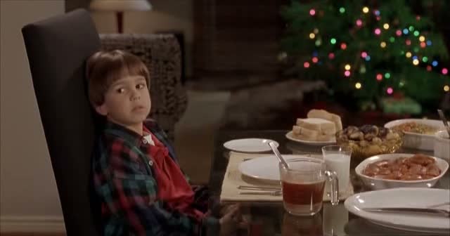 Eric Lloyd in The Santa Clause