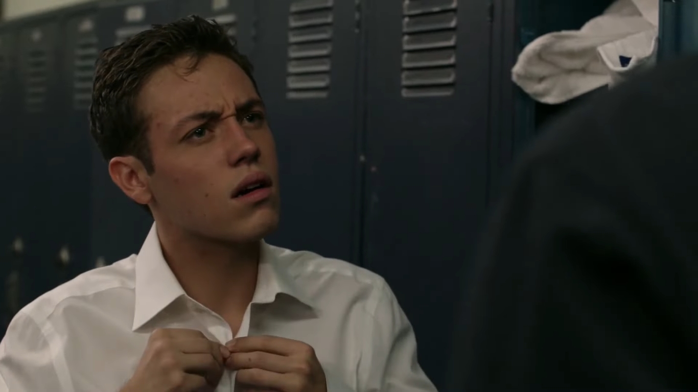 Ethan Cutkosky in Shameless