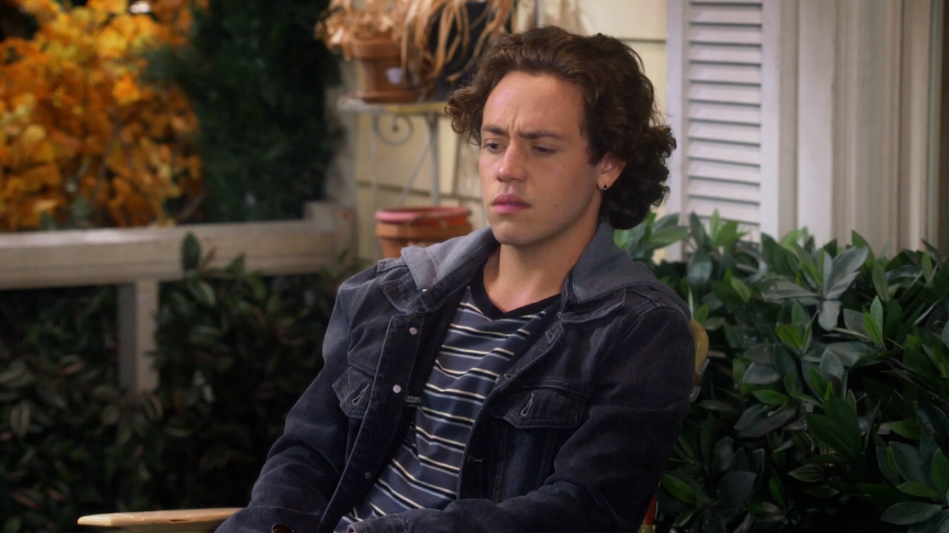 Ethan Cutkosky in The Conners