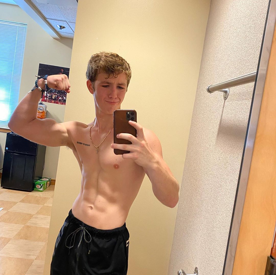 Picture of Ethan Wacker in General Pictures - ethan-wacker-1599251989
