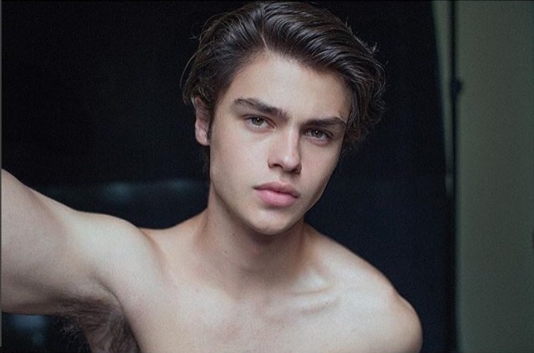 General photo of Felix Mallard