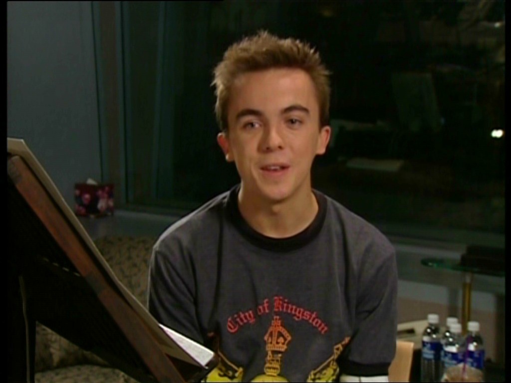 Frankie Muniz in Racing Stripes