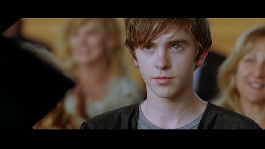 Freddie Highmore in The Art of Getting By