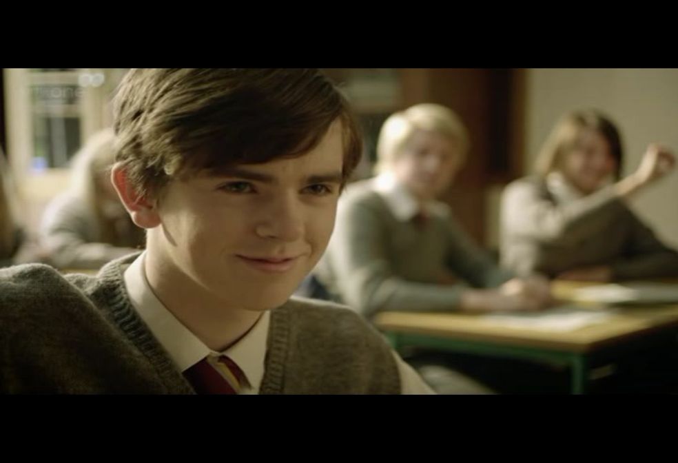 Freddie Highmore in Toast