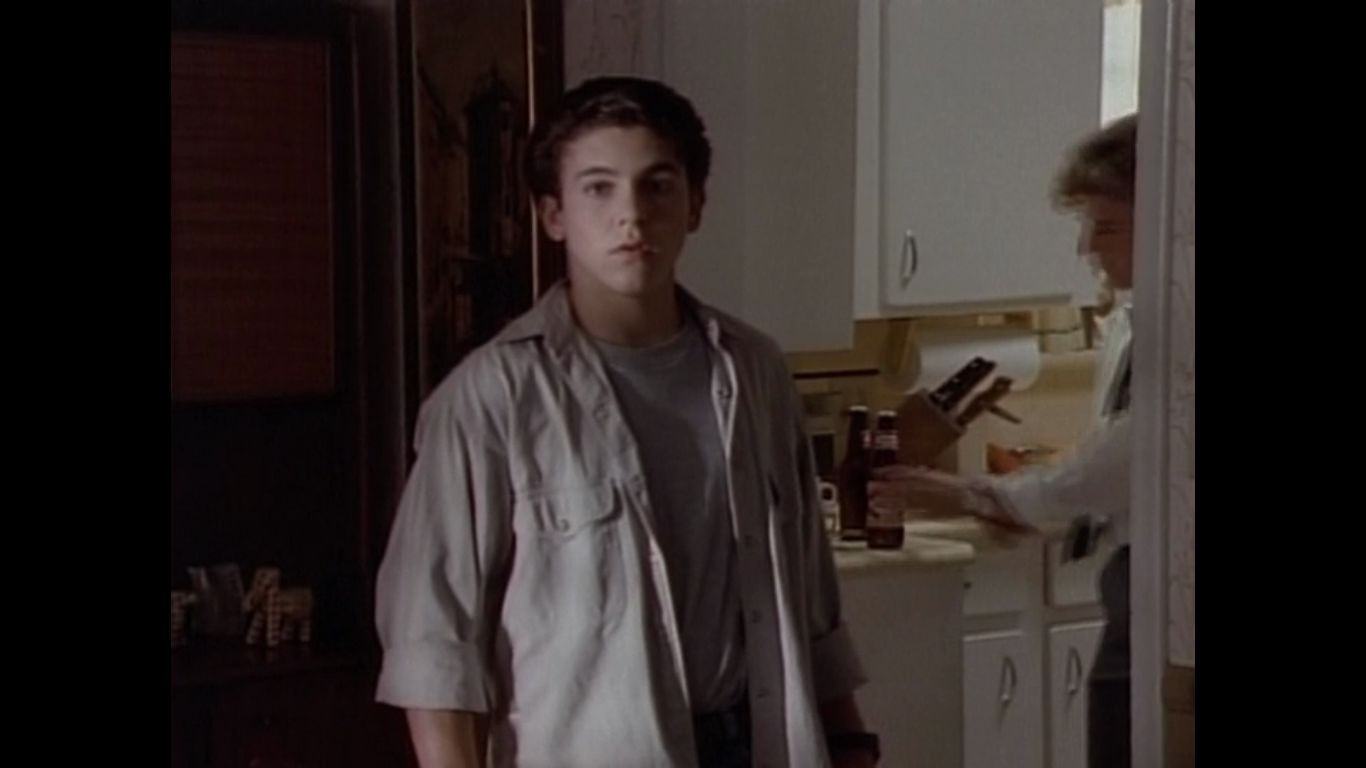 Fred Savage in The Wonder Years, episode: Homecoming