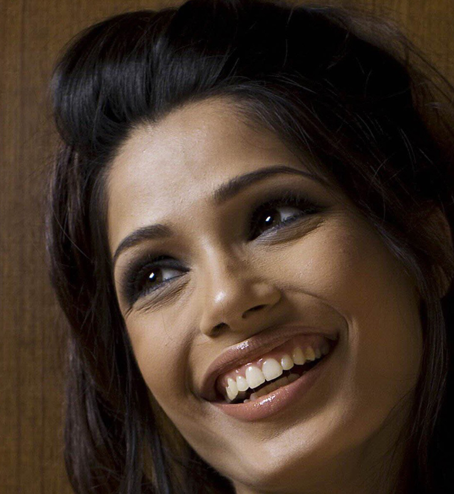 General photo of Freida Pinto