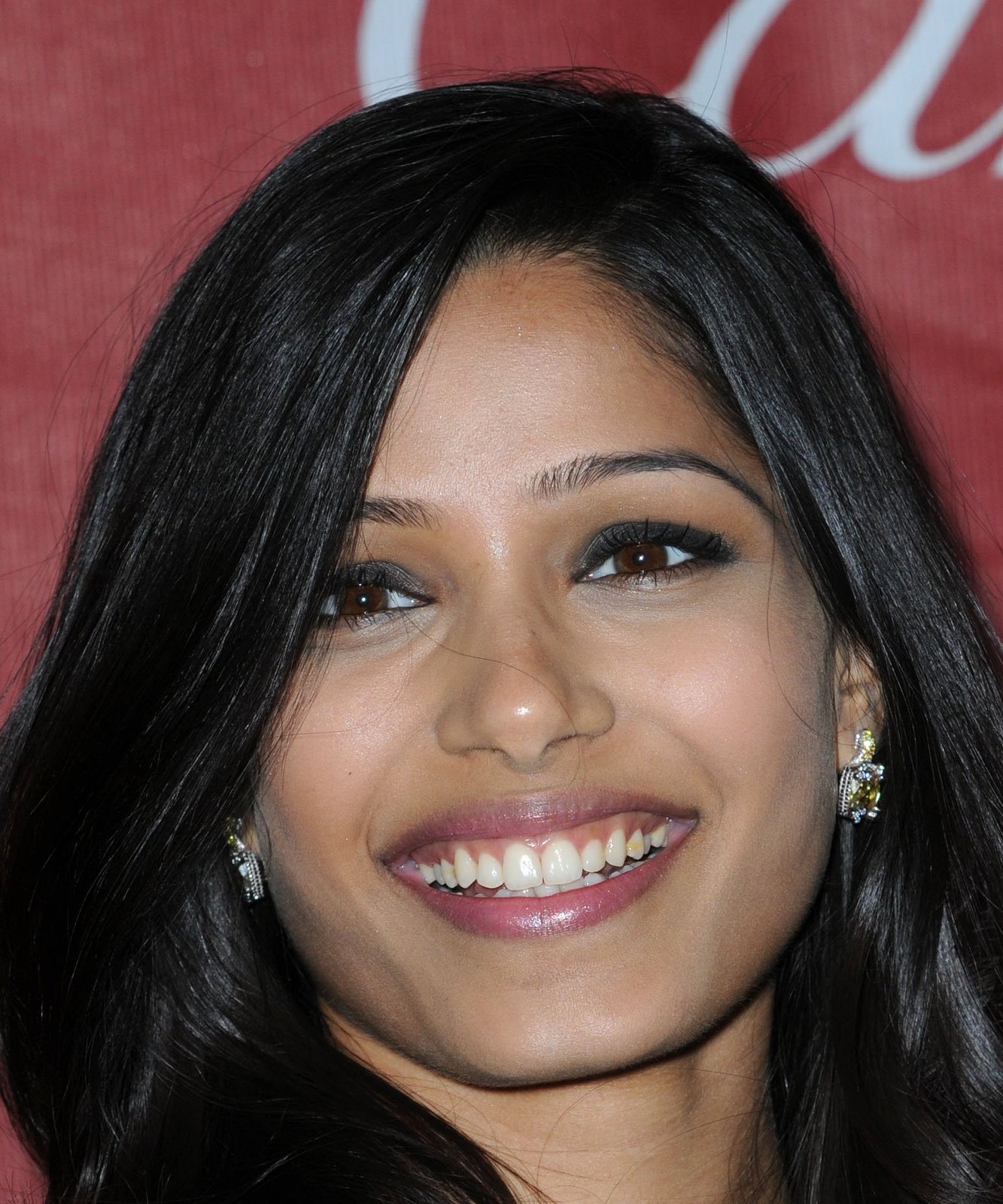 General photo of Freida Pinto