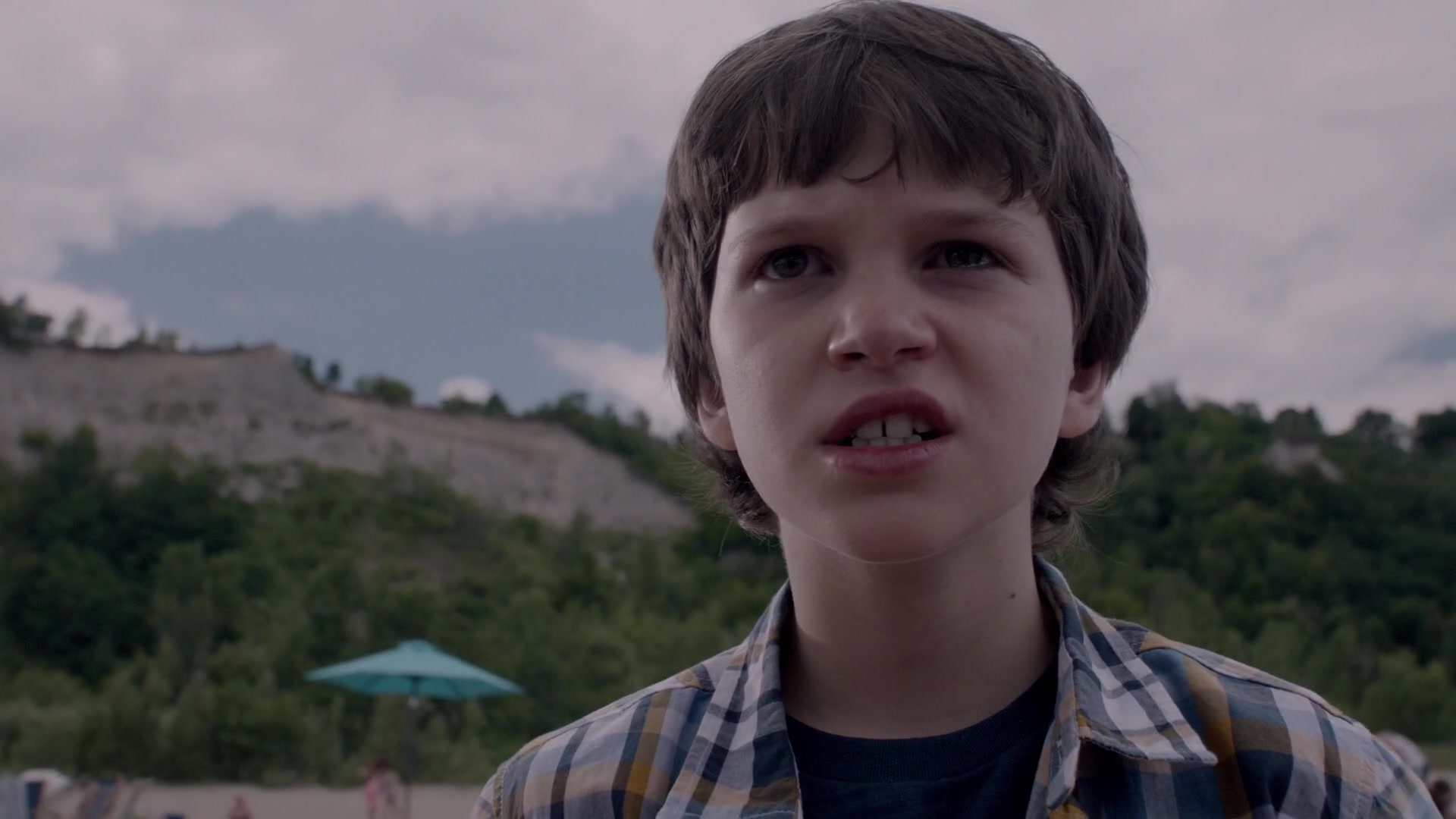 Gabriel Bateman in American Gothic