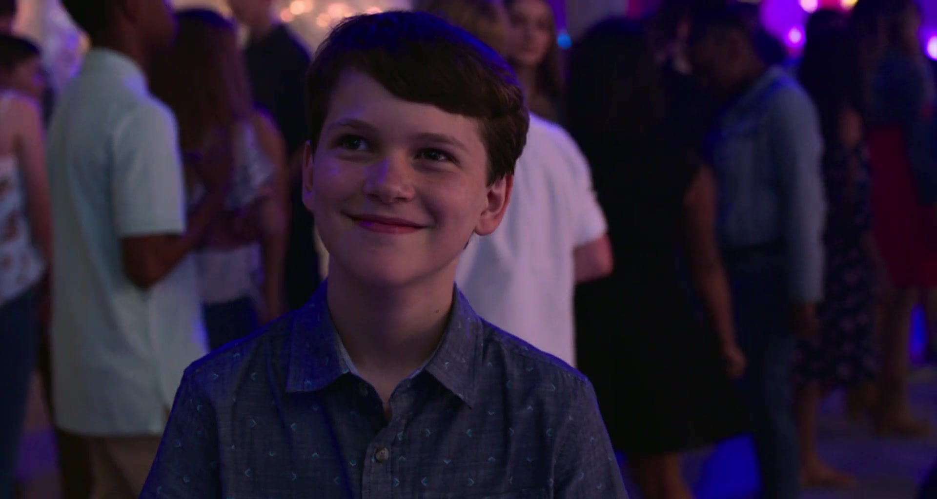 Gabriel Bateman in Think Like a Dog