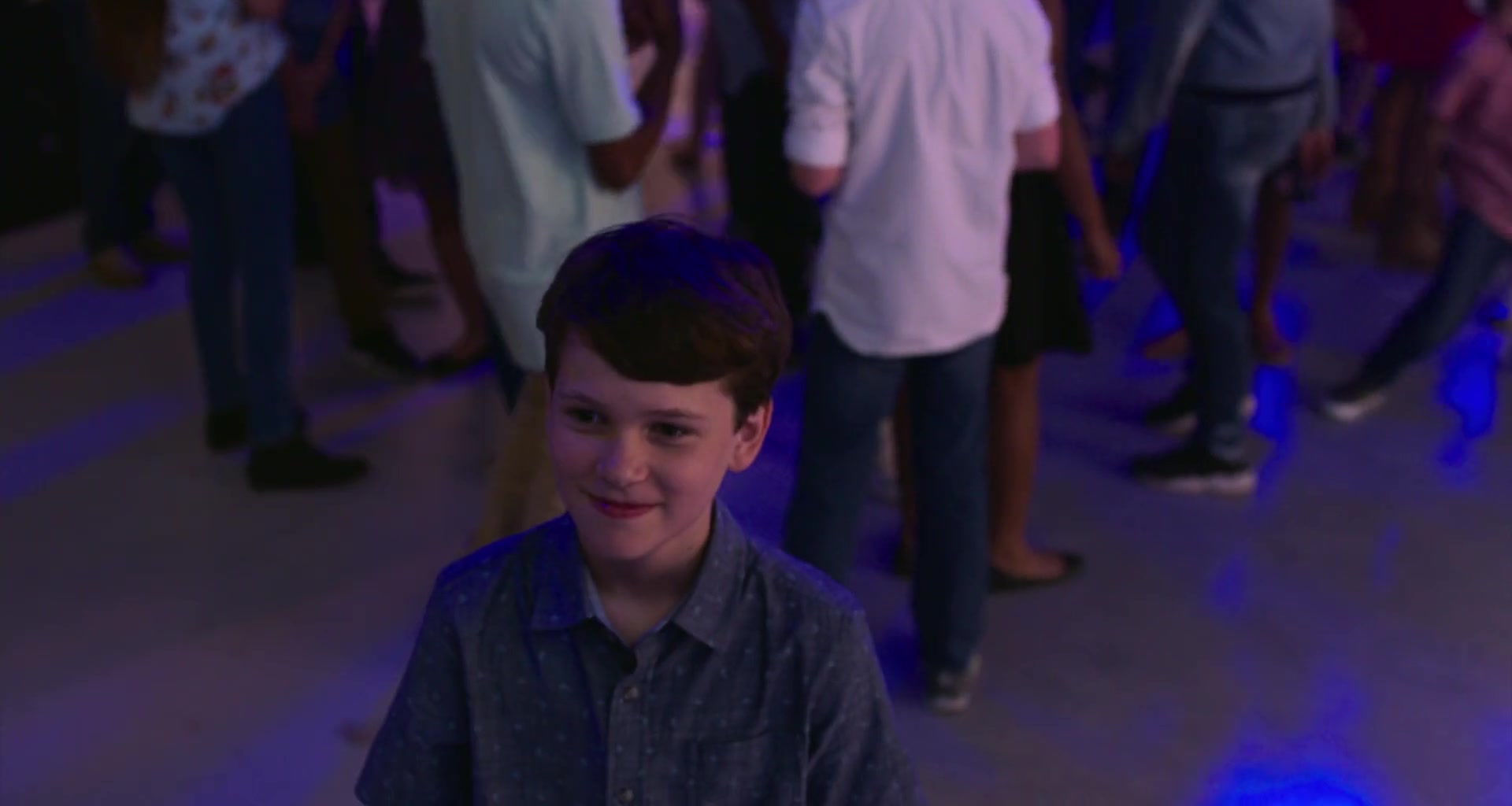 Gabriel Bateman in Think Like a Dog