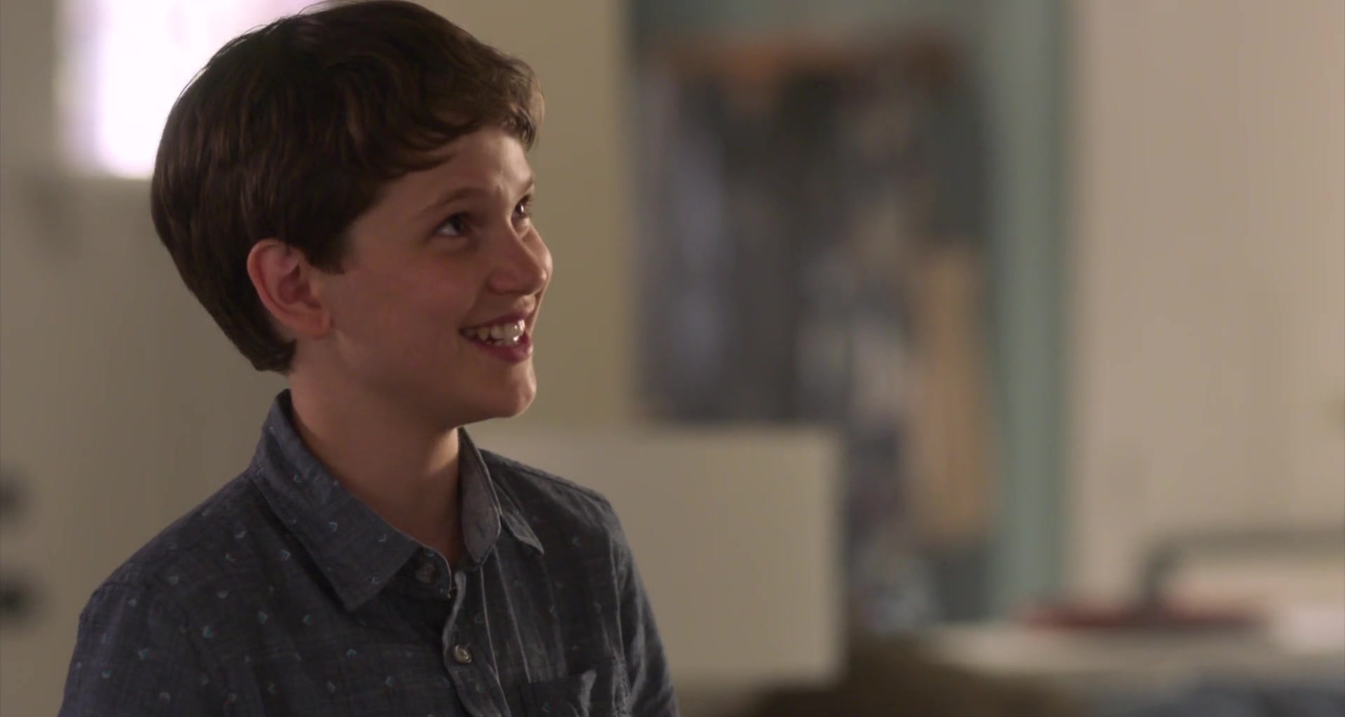 Gabriel Bateman in Think Like a Dog