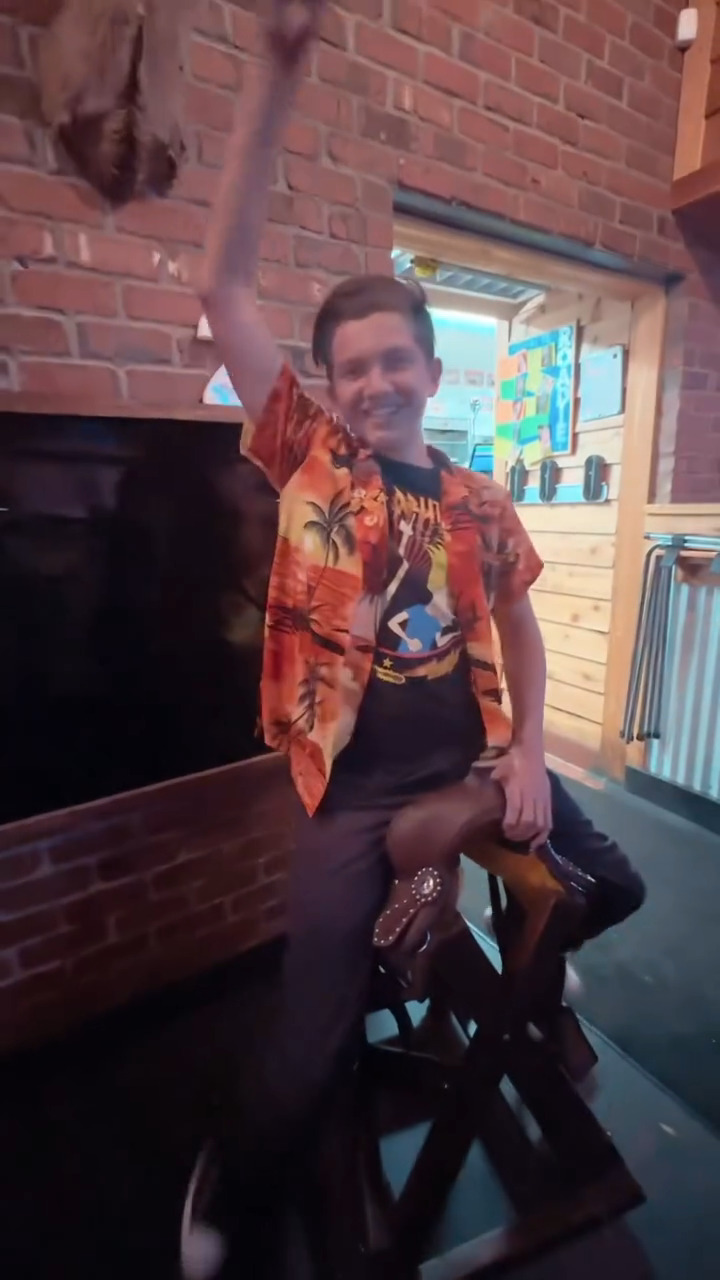 General photo of Gavin Duh