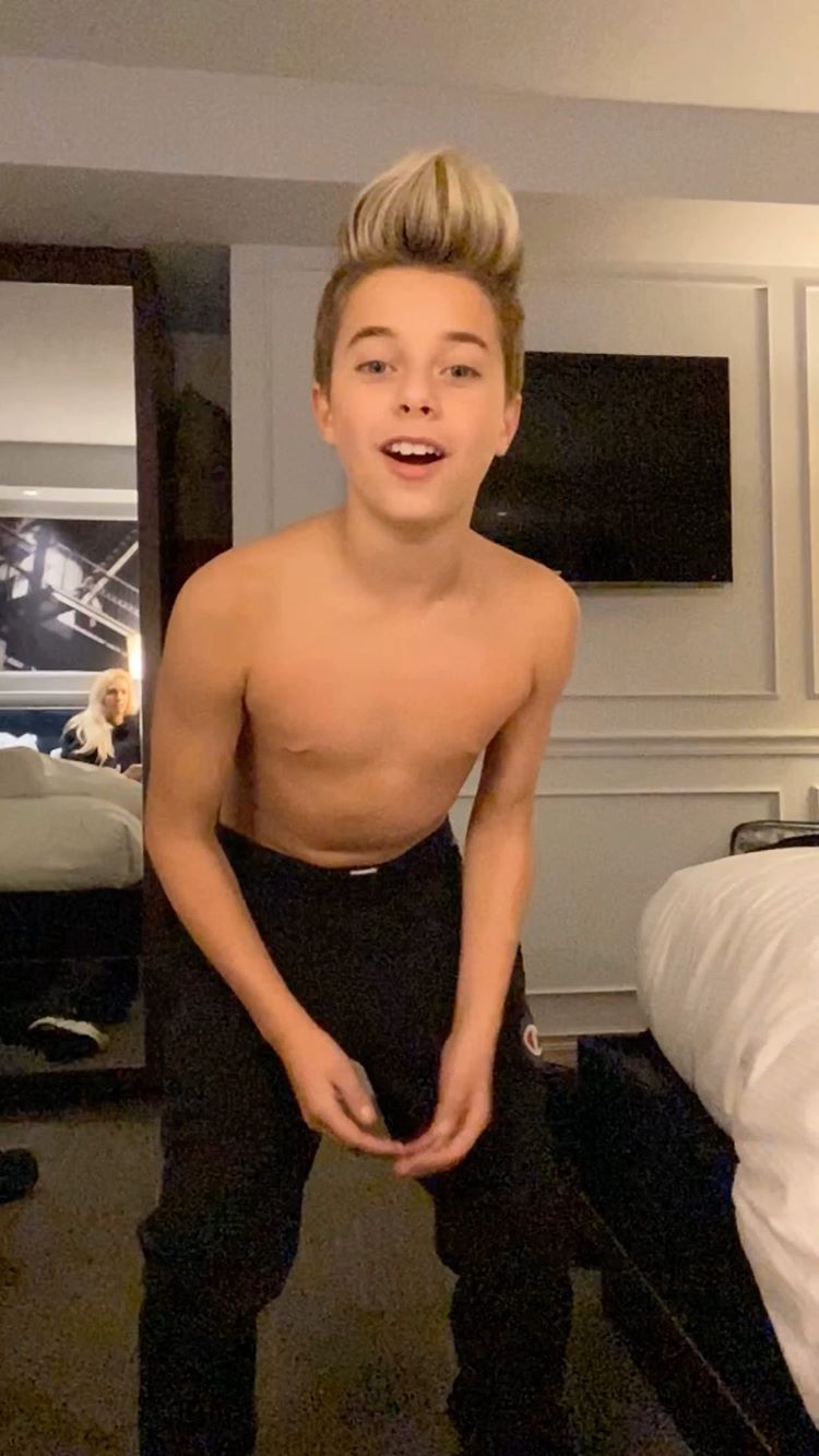 Picture of Gavin Magnus in General Pictures gavinmagnus1573844398