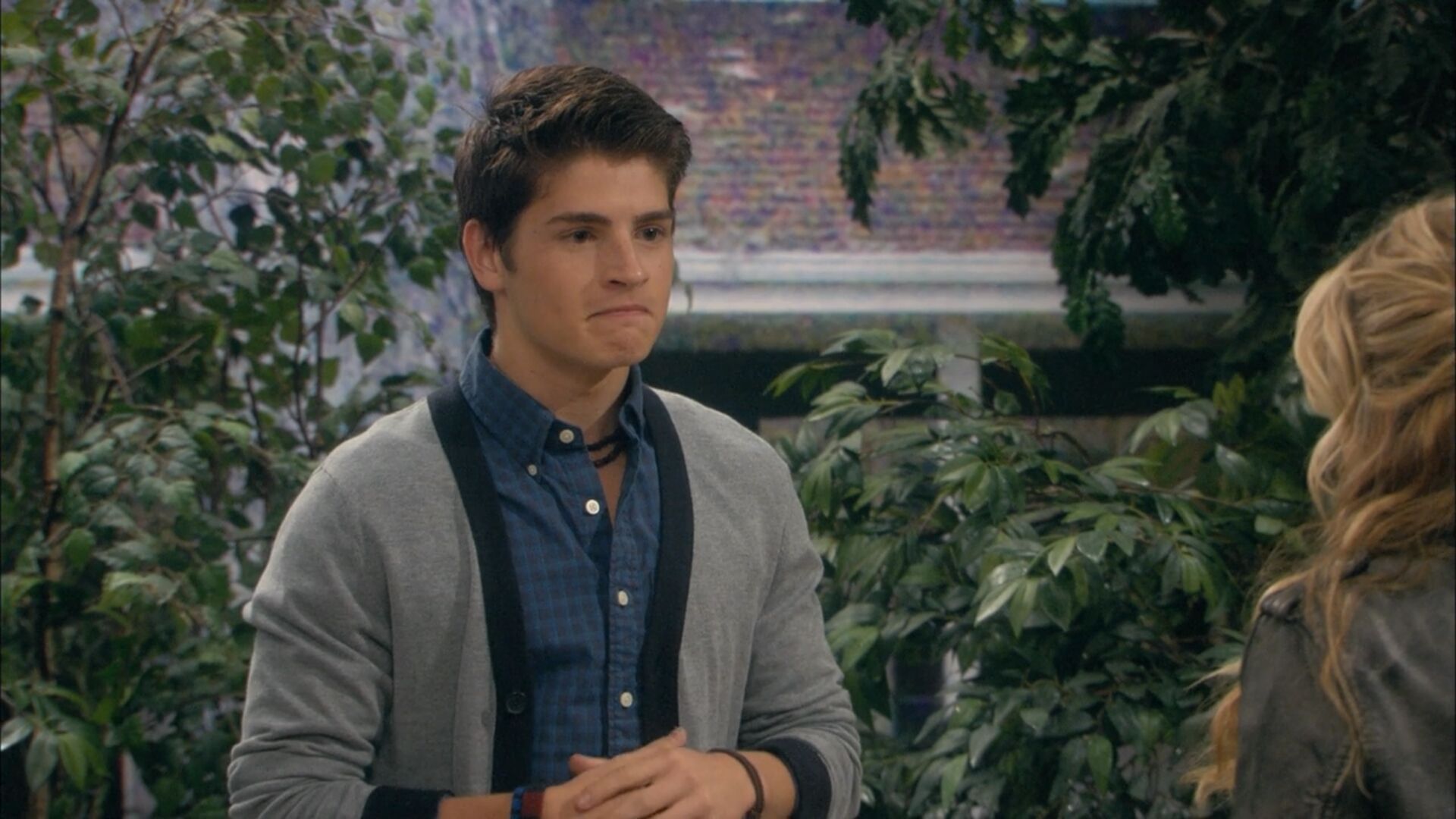 Gregg Sulkin in Melissa & Joey: Season 2