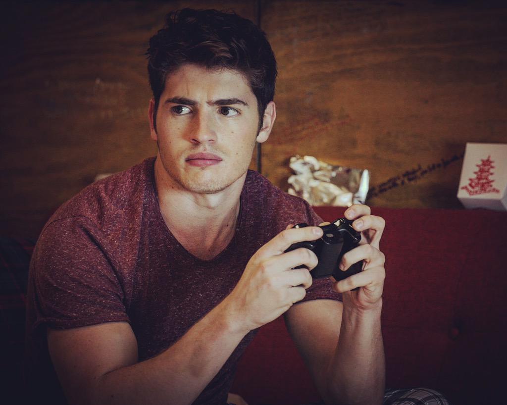 General photo of Gregg Sulkin