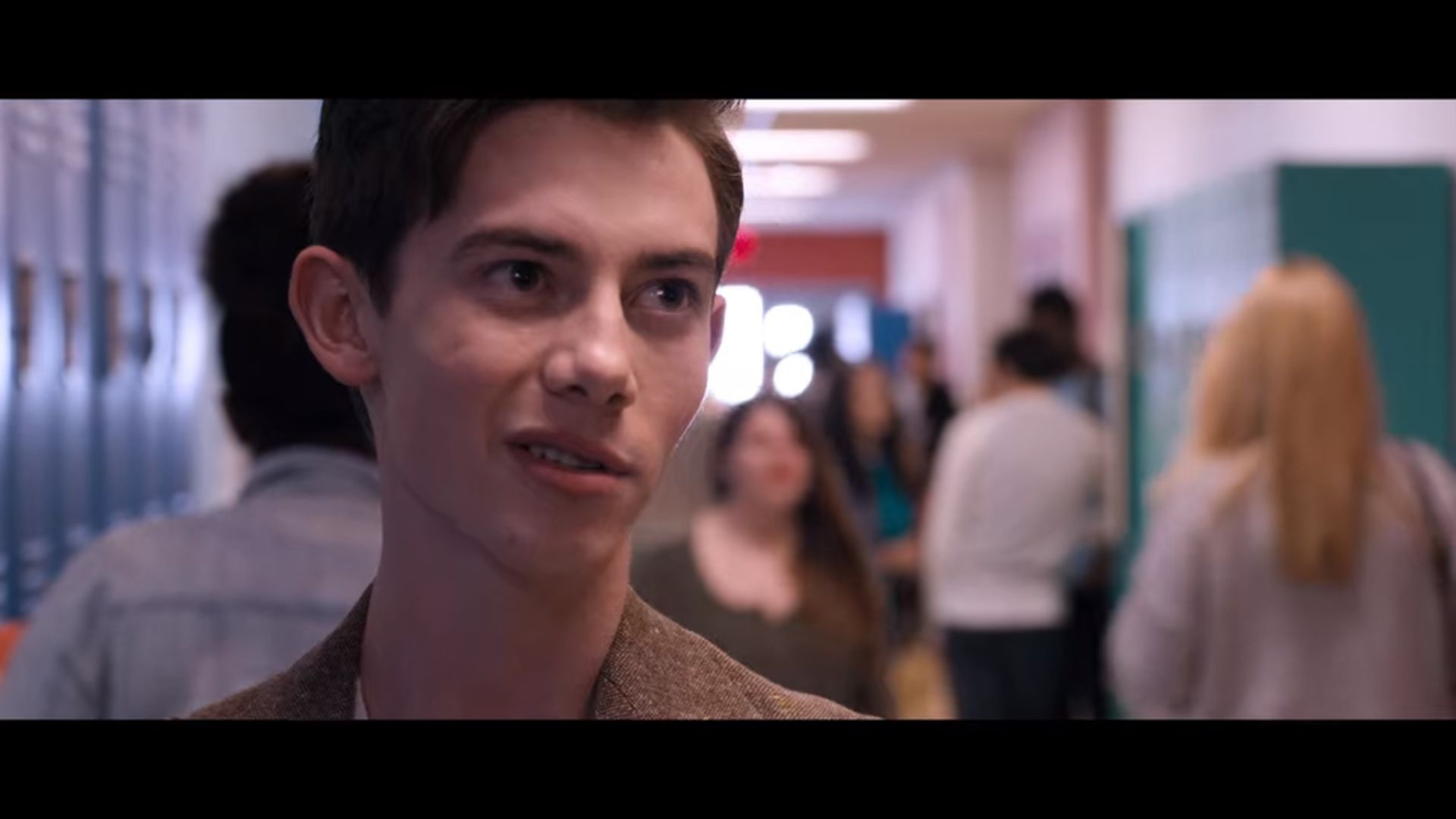 Griffin Gluck in Tall Girl