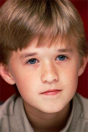 General photo of Haley Joel Osment