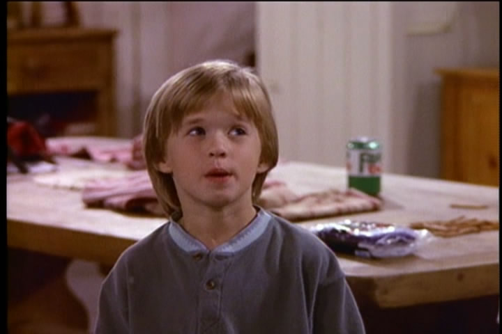 Haley Joel Osment in The Jeff Foxworthy Show, episode: The Poor Sportsman of the Apocalypse