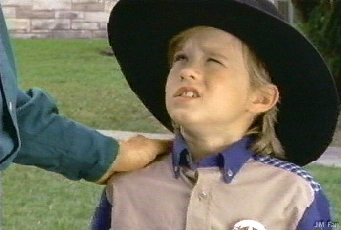 Haley Joel Osment in Walker, Texas Ranger, episode: Lucas: Part 1