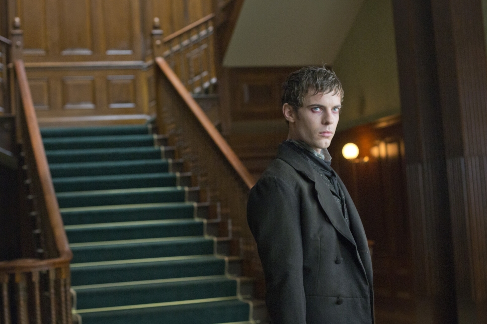 Harry Treadaway in Penny Dreadful