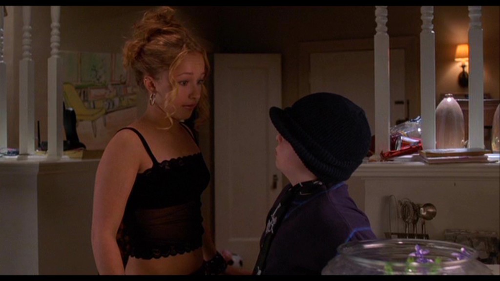 Hayden Panettiere in Raising Helen