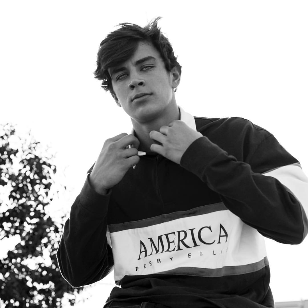 Picture of Hayes Grier in General Pictures - hayes-grier-1542610562.jpg ...